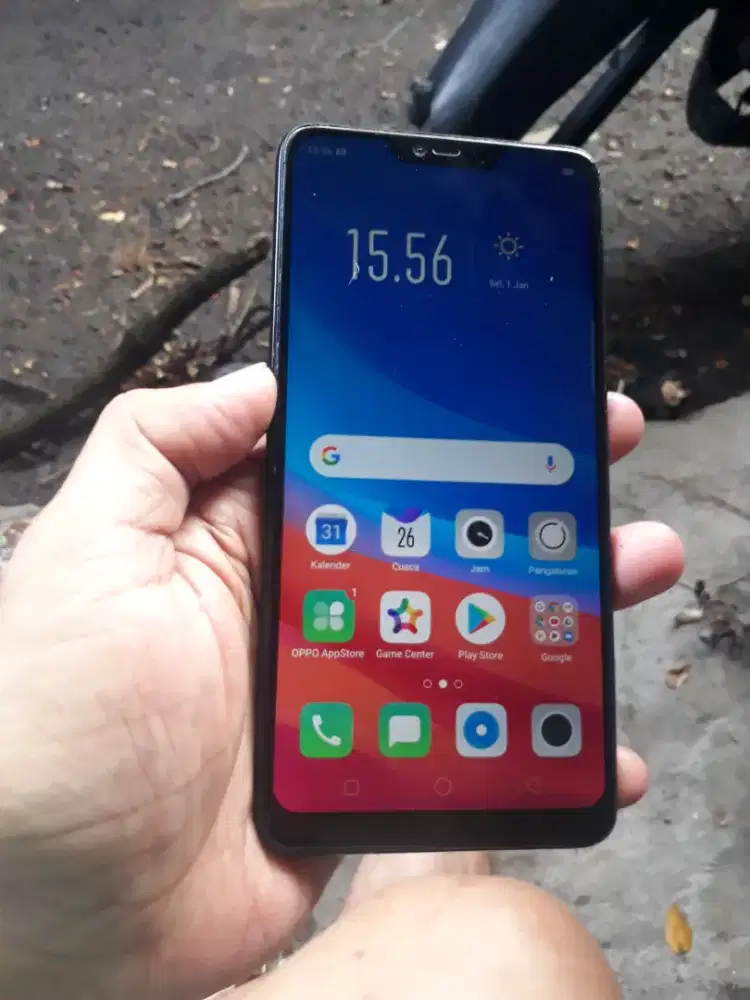 OPPO F7/CPH1819 RAM 4/64 GB HP AJA MULUS SEGEL ORI NORMAL NO MINUS