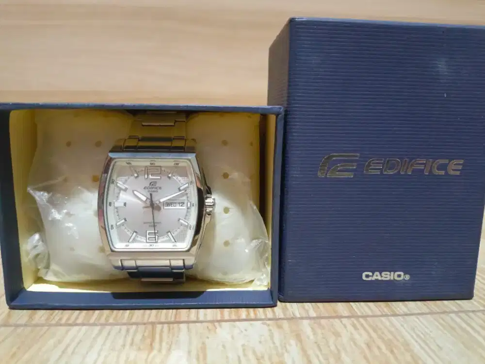 Jam Tangan Casio Edifice EFR 100D - 7AVDF Silver ... Nego