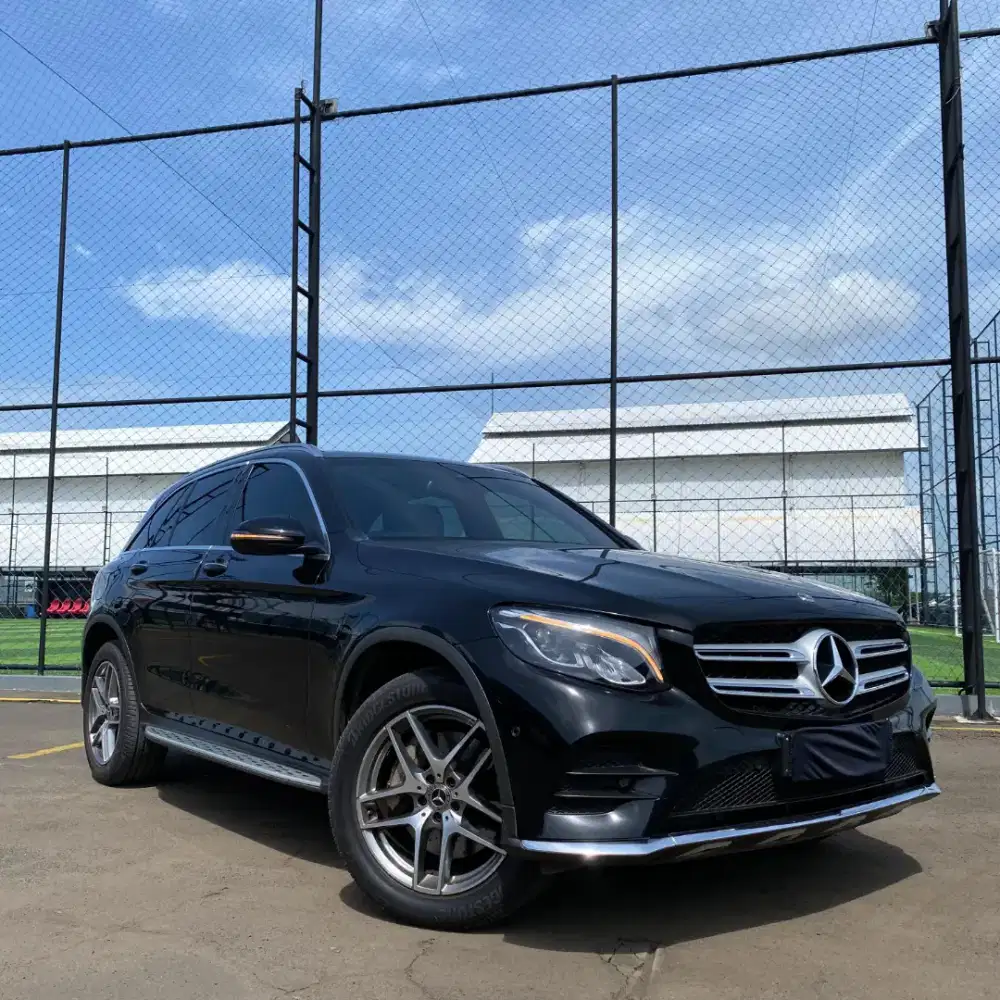 [PANORAMIC] MERCEDES BENZ GLC200 AMG