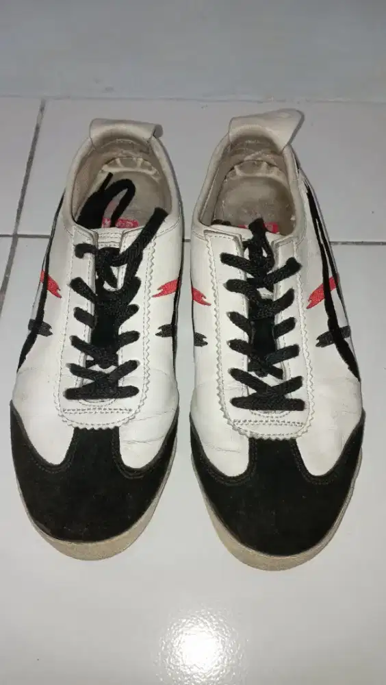 Sepatu oniksuka size 40 made in jepang
