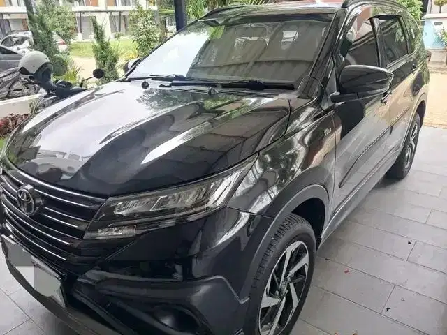 Km Rendah - Toyota Rush 1.5 S bensin - AT 2020