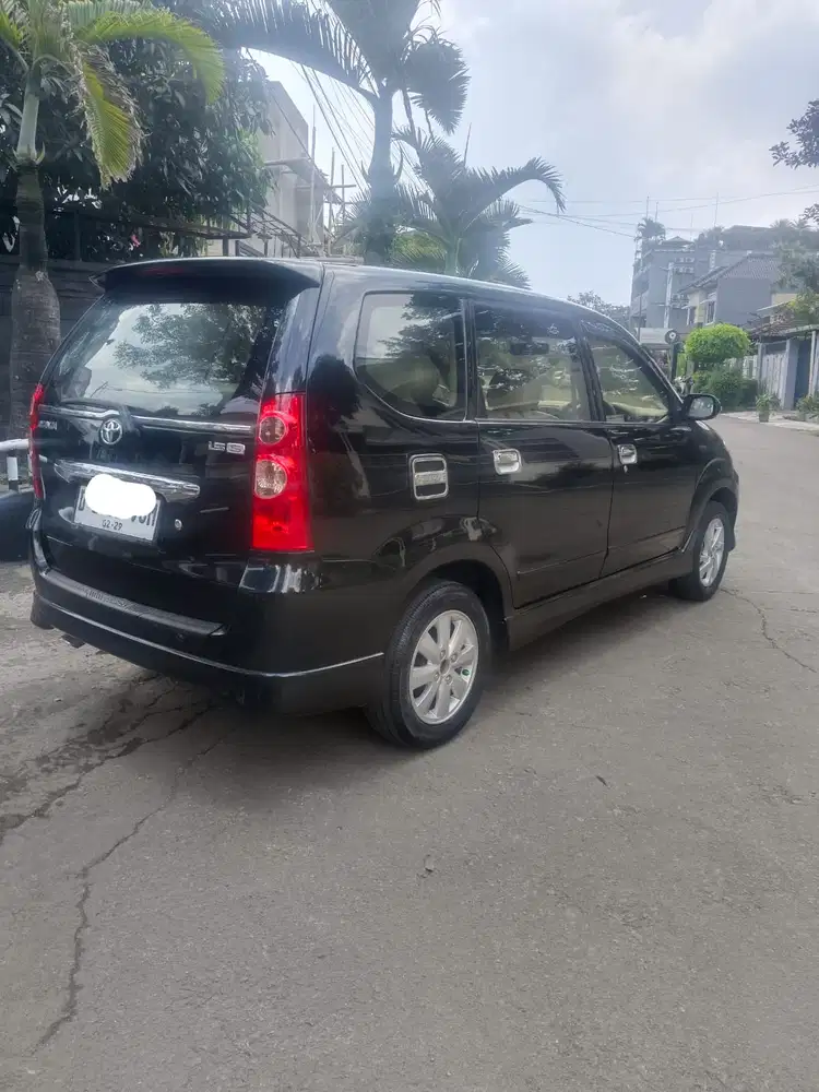 Toyota Avanza 2009 Bensin
