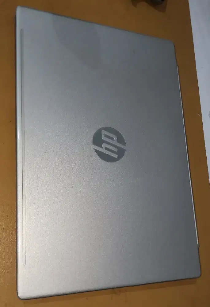 HP Pavilion 13 an1033tu