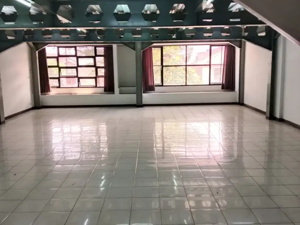 Sewa Gudang/Ruang Usaha Strategis di Kembar Regol Bandung Kota