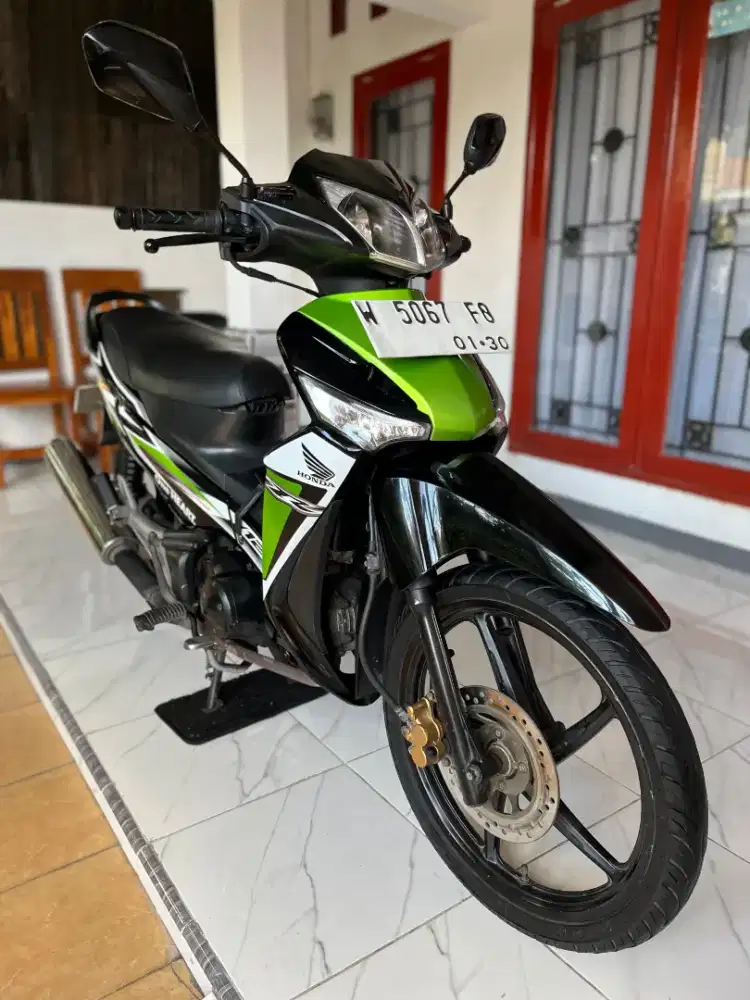 Supra x 125 karbu one hart 2013