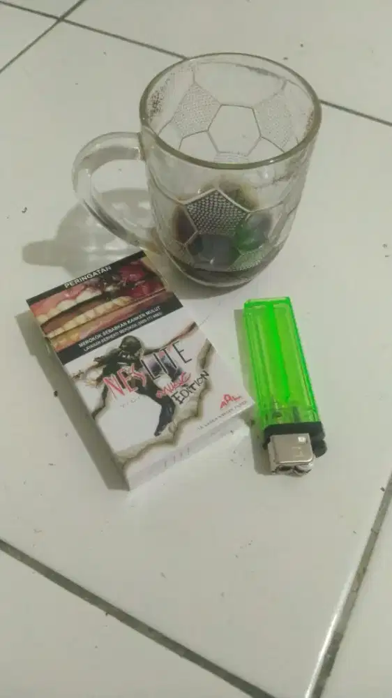 Saya sedang mencari pekerjaan sebagai sopir/driver