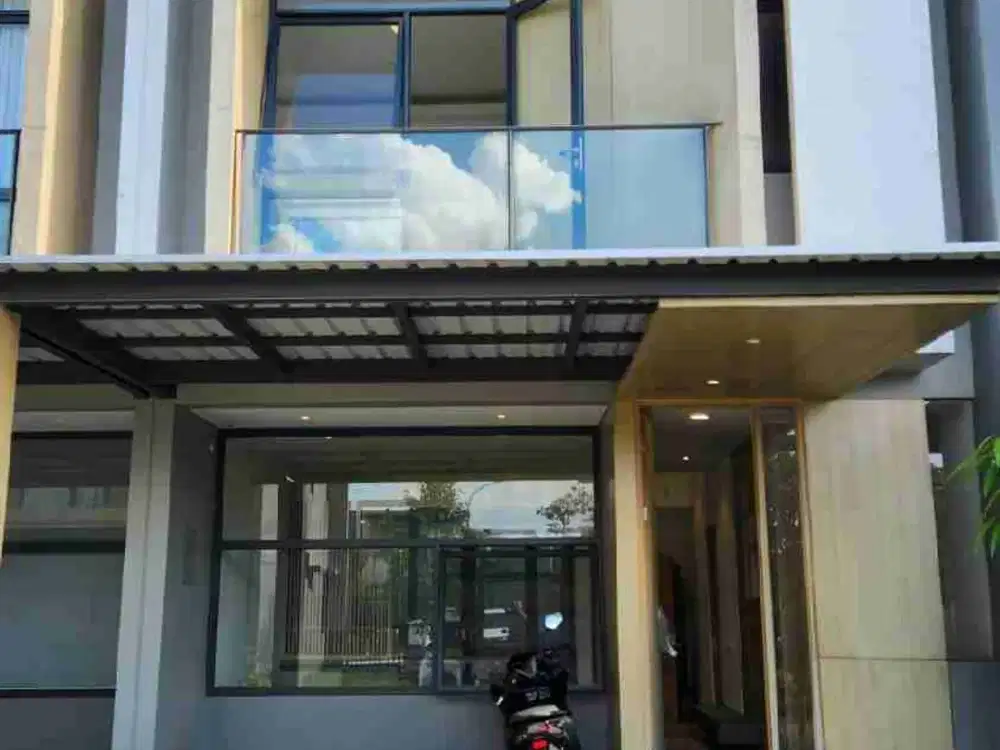 Rumah Bagus terawat 2 lantai di Tanakayu svasti bsd