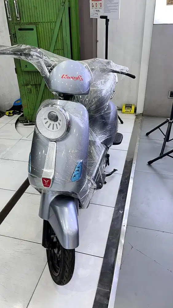 SEPEDA LISTRIK UWINFLY T60