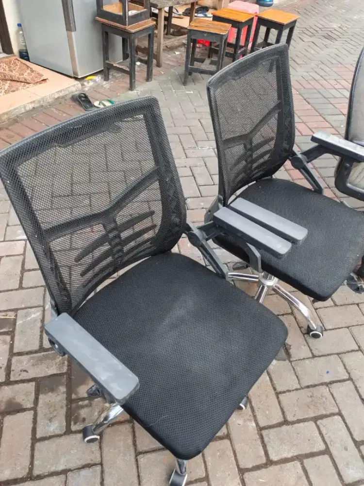Jual kursi jaring jaring ex kantor