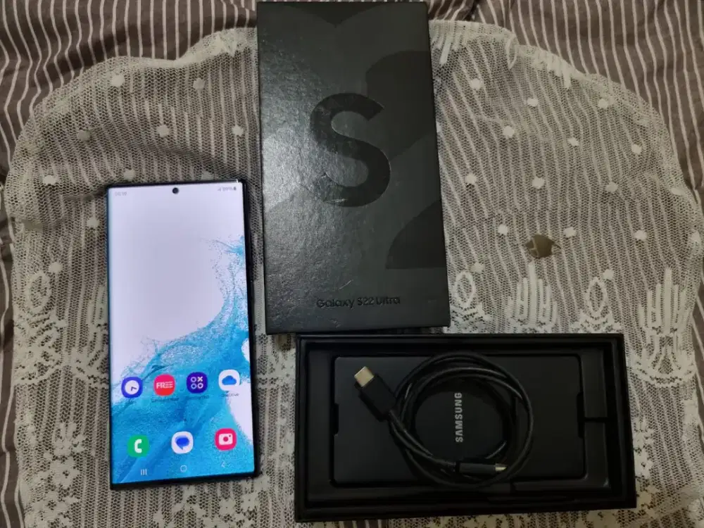 Samsung s22 ultra 12/512gb