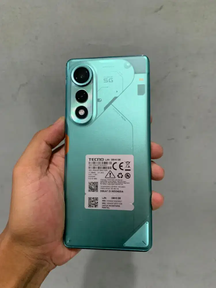 Tecno Pova Curve 5G 8/256Gb Garansi