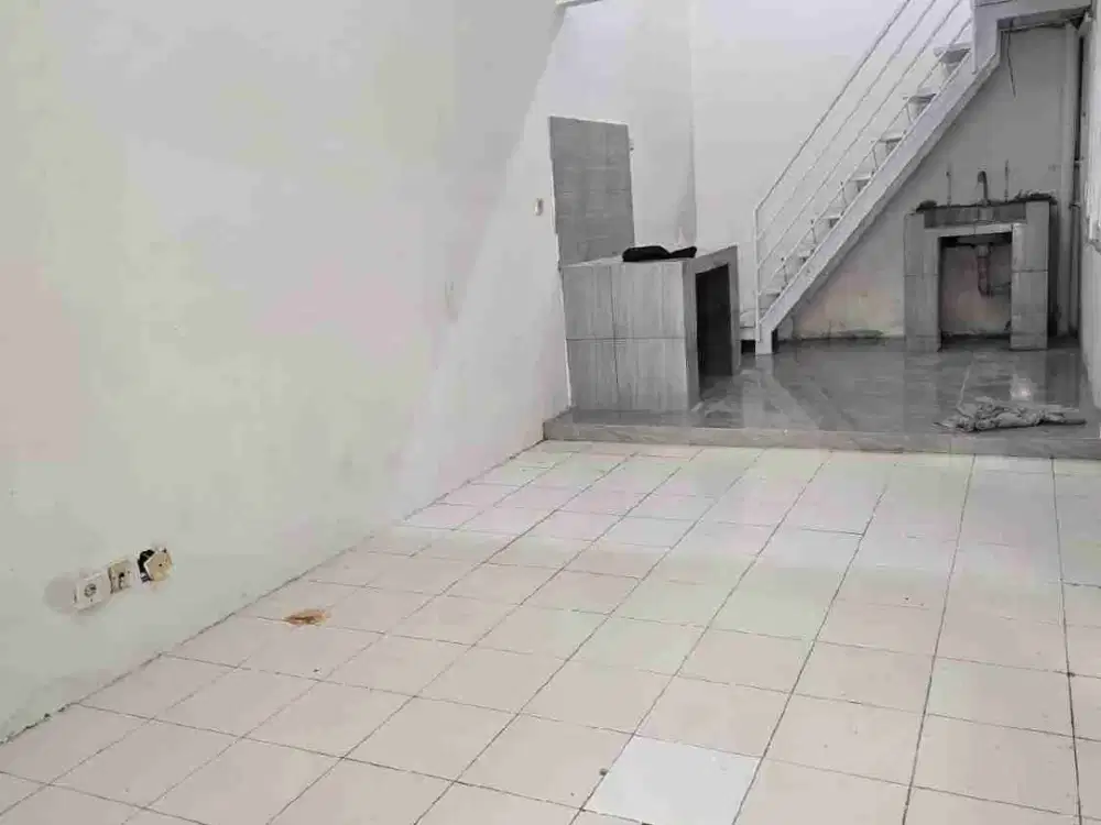 JUAL CEPAT RUMAH KBP KOTA BARU PARAHYANGAN SIAP HUNI