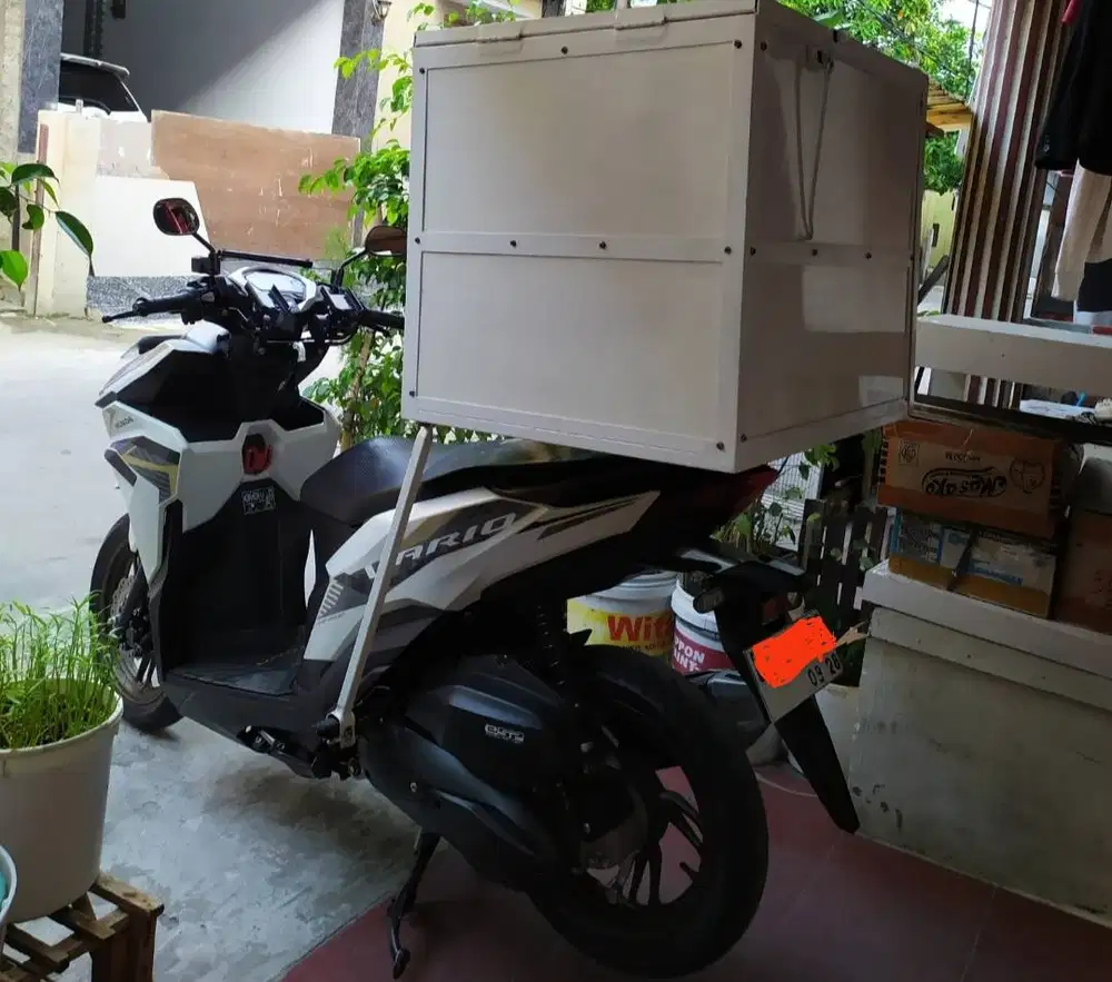CARRYING  BOX  -  Box Pembawa Barang