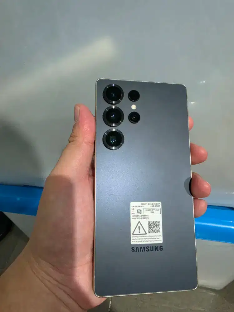 Samsung S25 Ultra 12/256 Black SEIN