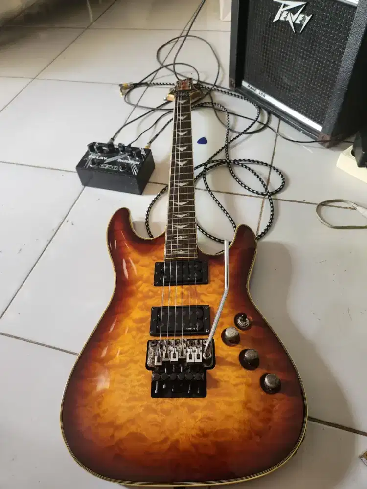 Gitar shecter extreme omen sunburst