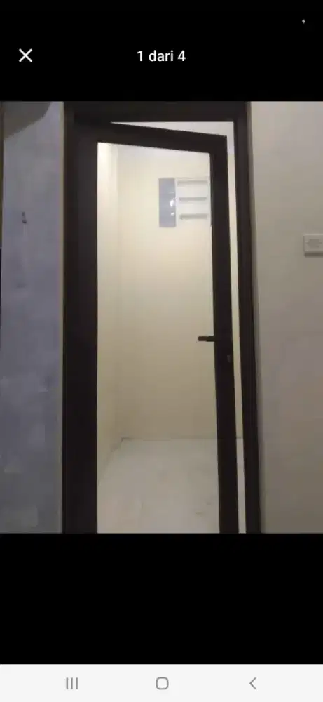 Pintu alumunium kaca swing T220cm L100cm harga 2,1 jt / unit terpasang