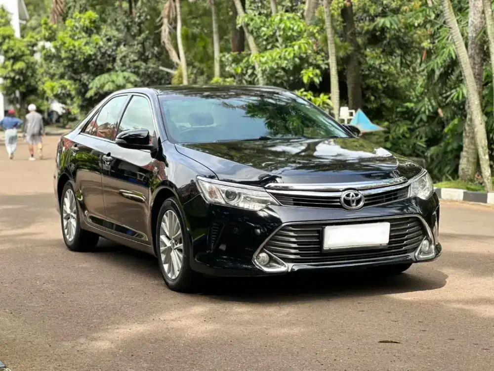 Jual Toyota Camry 2015