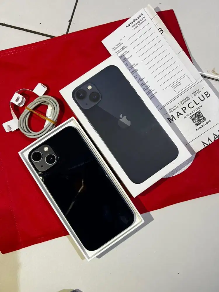 Iphone 13 256 ex garansi resmi ID/A bh 81% original mulus fullset