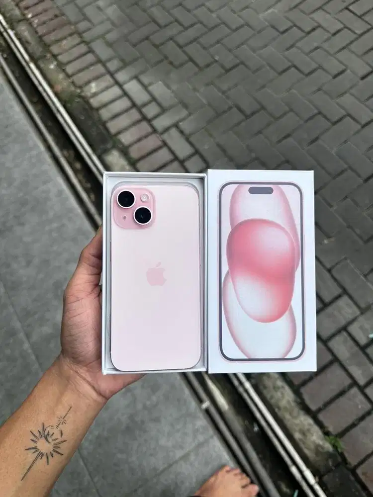 IPhone 15 128GB Pink