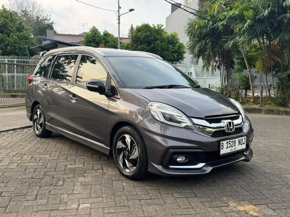 Honda Mobilio Rs At 2015
