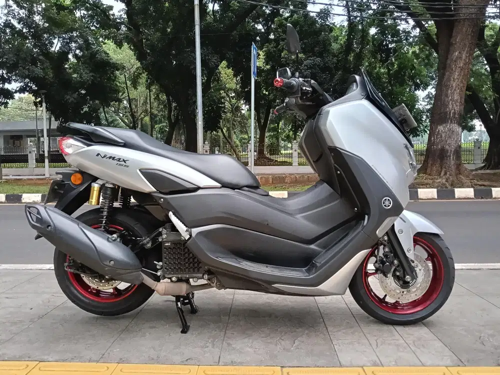 DIJUAL CASH NEW YAMAHA N MAX CONNECTED ABS THN 2021 PJK ON