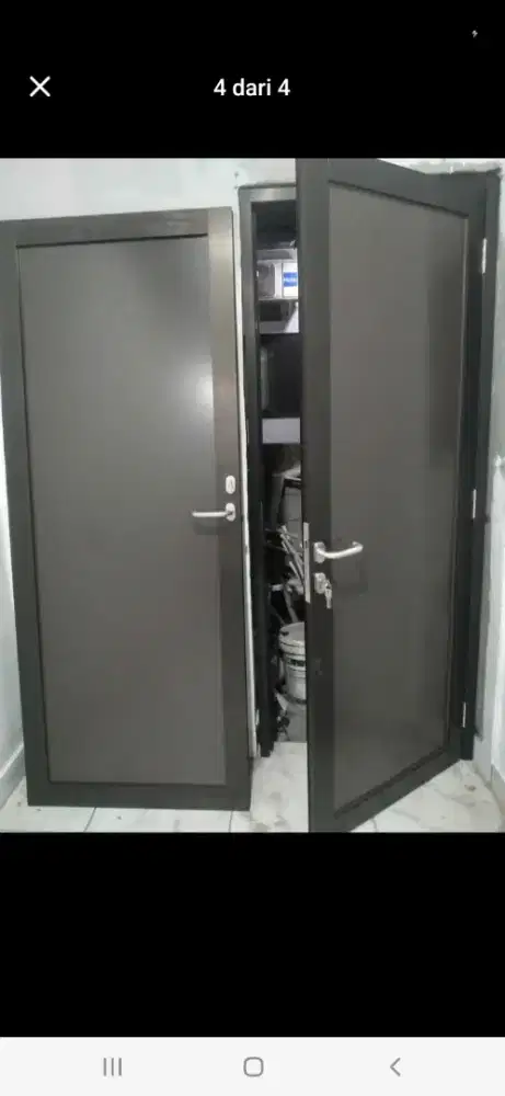 Pintu aluminium swing T220cm L100cm harga plus pasang 2,3 jt /unit
