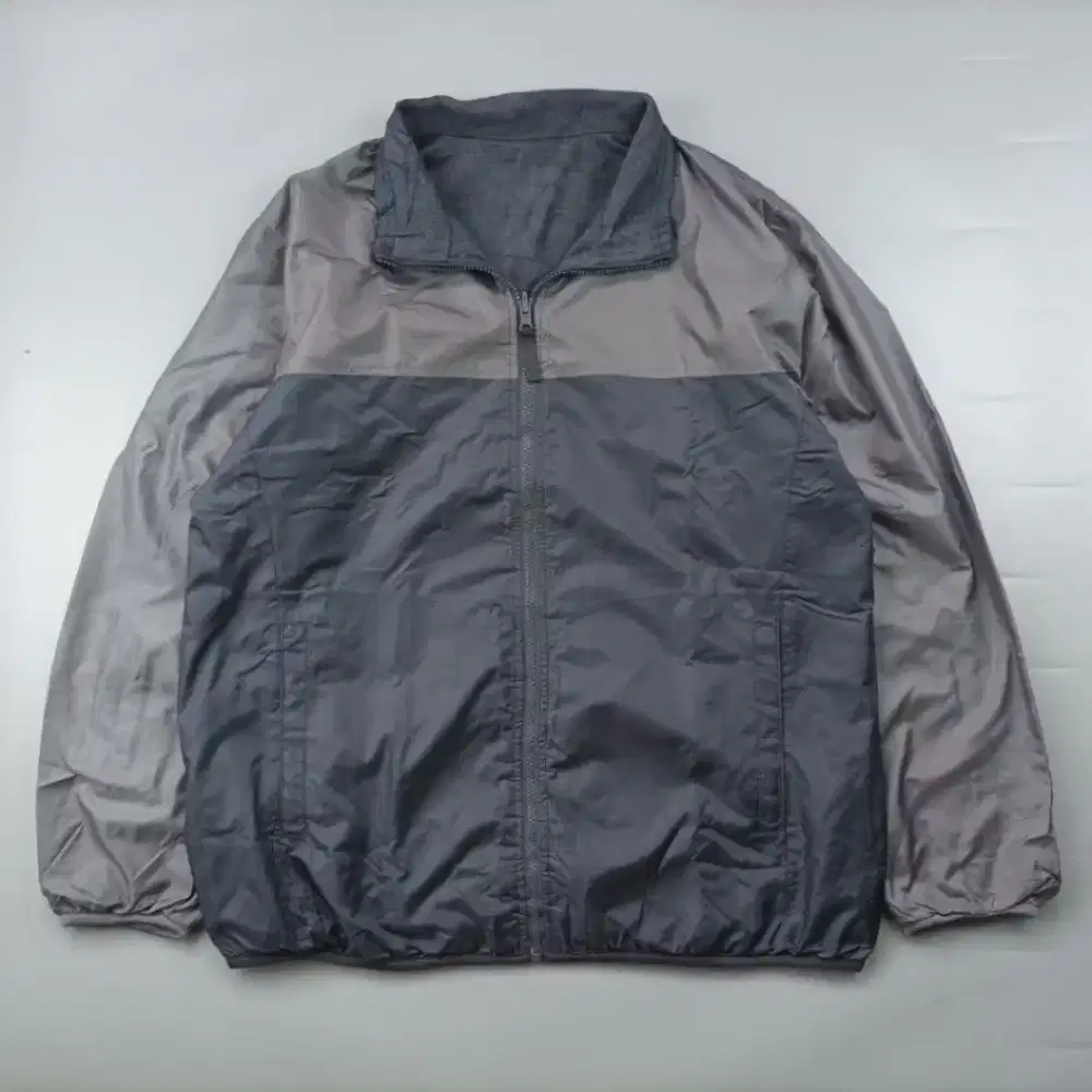 Jaket Uniqlo Bolak Balik