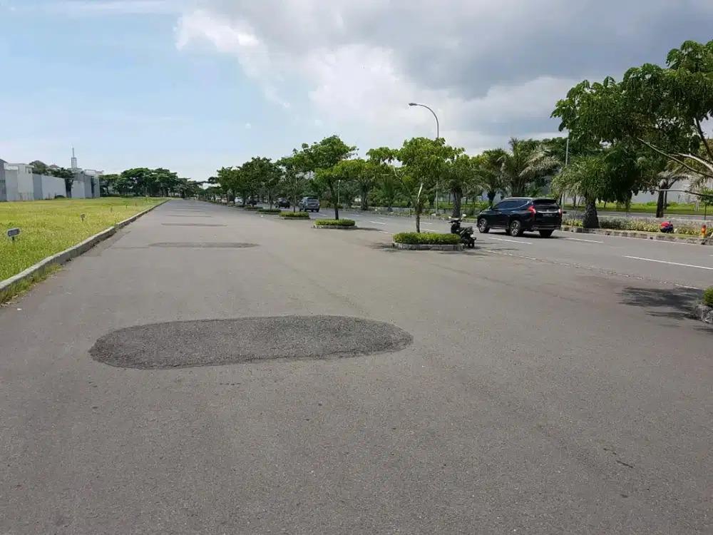 Disewakan Tanah Komersial 208 m2 Long Beach Pakuwon City Mulyosari