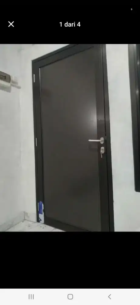 Pintu alumunium swing T220cm L100cm harga terpasang 2,3 jt / unit