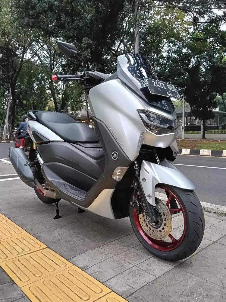 DIJUAL CASH NEW YAMAHA N MAX CONNECTED ABS THN 2021 PJK ON SIAP PAKAI