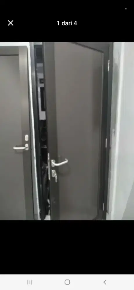 Pintu aluminium swing sesuai foto iklan T220cm L100cm hrg 2,3 jt / psc