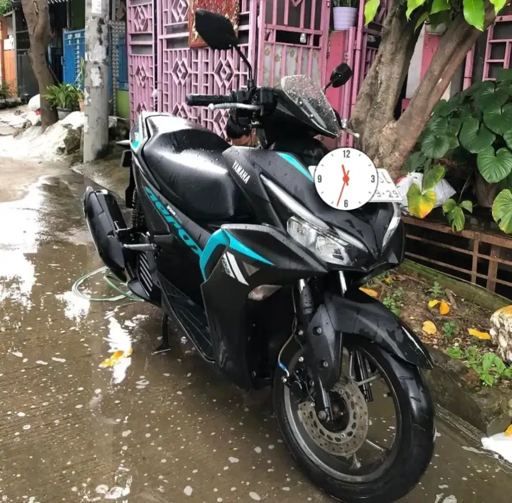 Jual motor aerox mau