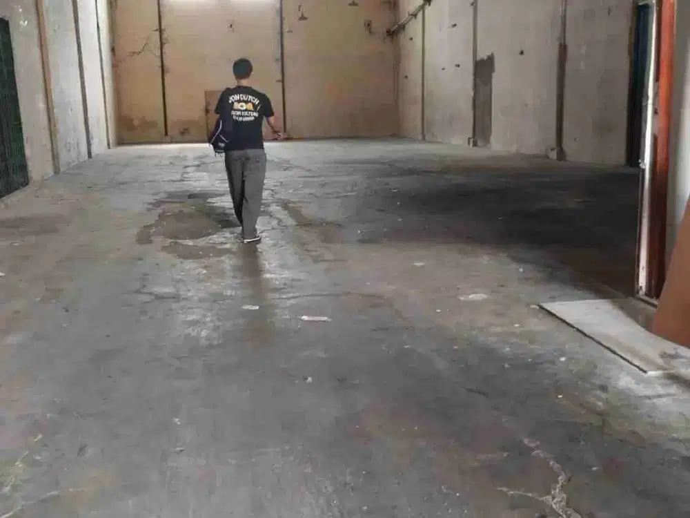 Disewakan Gudang Bersama
 jln Peta