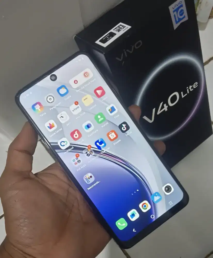 Vivo v40 lite fullset ram 8/256