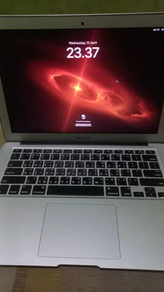 Macbook Air 13 inch (early 2015) 250 GB