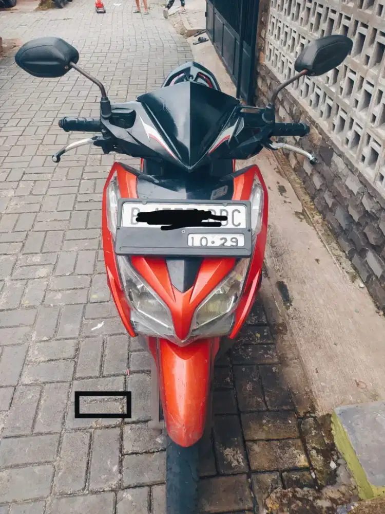 Vario kzr 125 tuh 2014 ss lengkap PJK idup kondisi standar