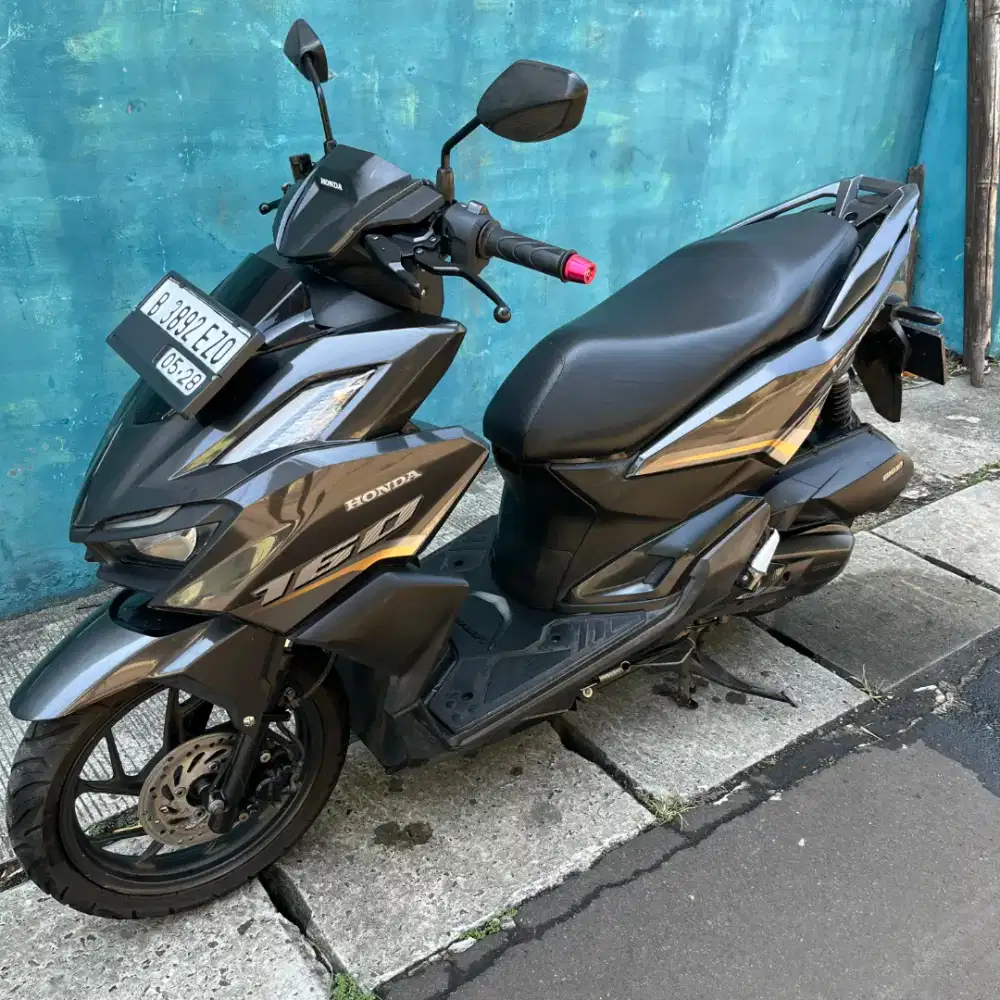 Vario 160 cbs tahun 2023 dijual surat BPKB FAKTUR (STNK Hilang) Depok