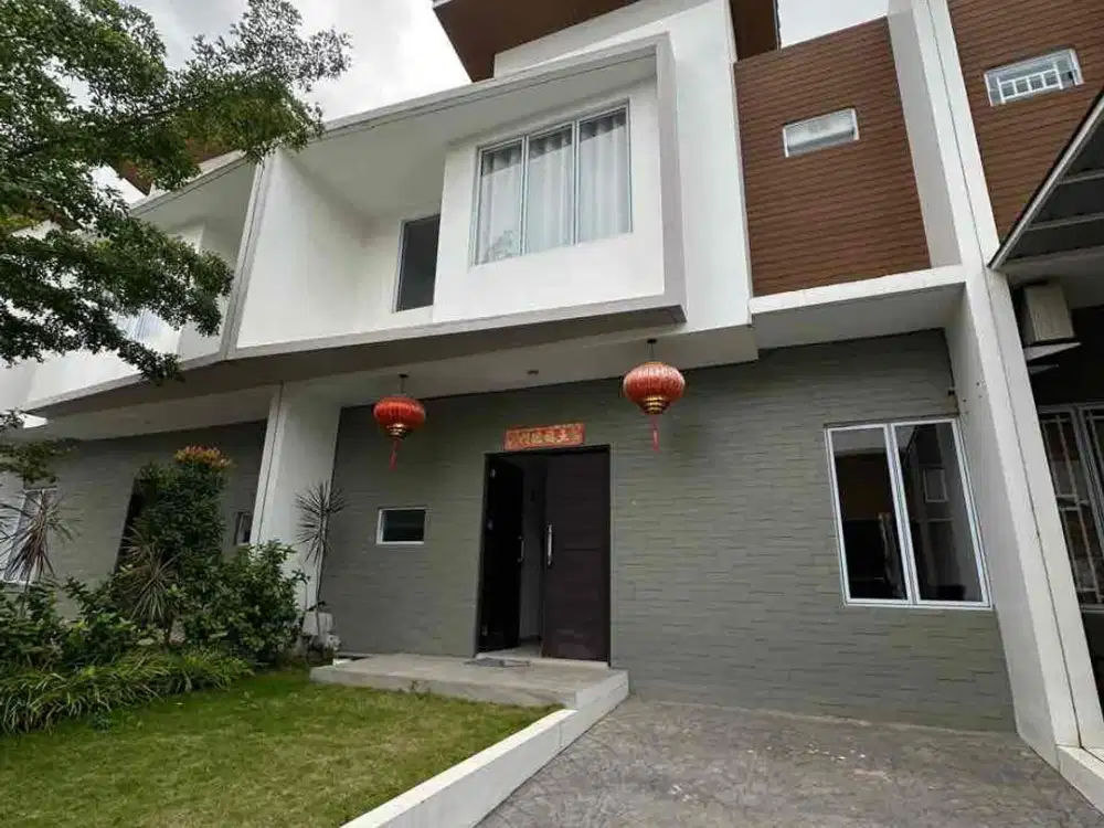 DIJUAL RUMAH TYPE 118 AZURE BAY BELAKANG RUMAH LANGSUNG FASILITAS
