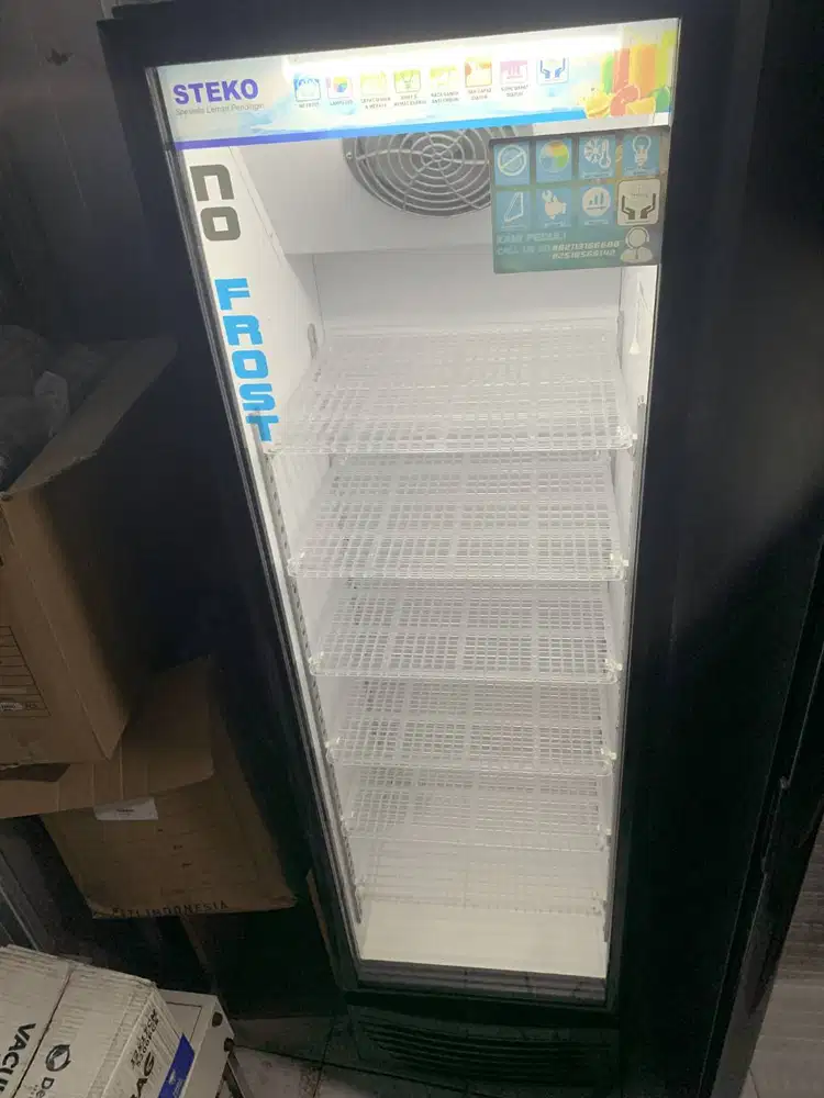 [JUAL] Kulkas Showcase 6 sekat - Steko - MG 300