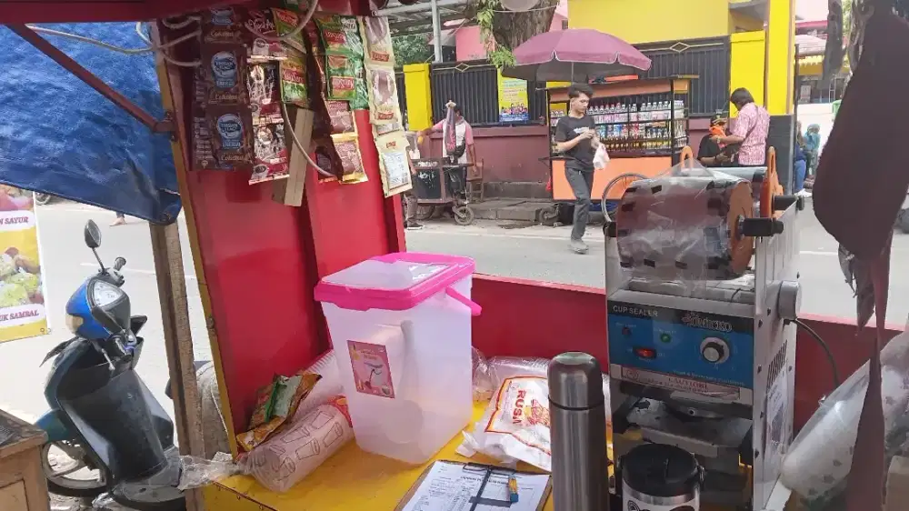 DICARI PEGAWAI ES TEH POCI