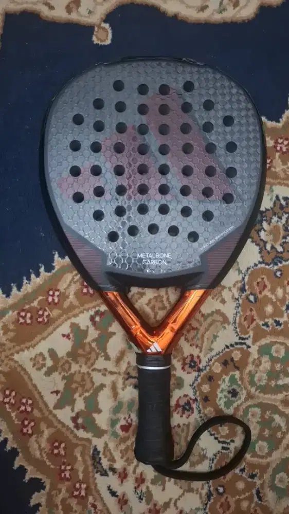 Adidas Metalbone carbon 3.3