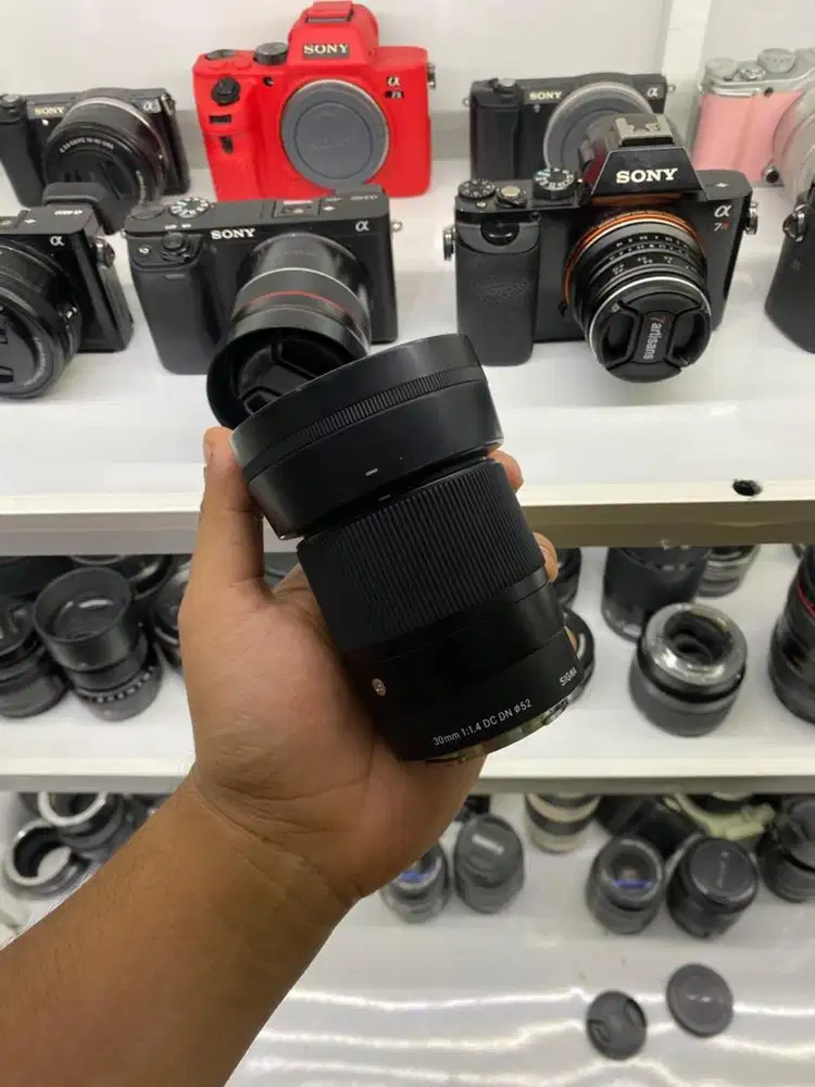 Lensa sigma 30mm f1.4 sony mulus istimewah