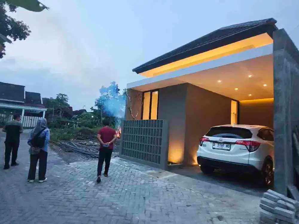 DIJUAL MURAH RUMAH JOGJA, UTARA KAMPUS UGM JL. Kaliurang km 10 : harga Promo