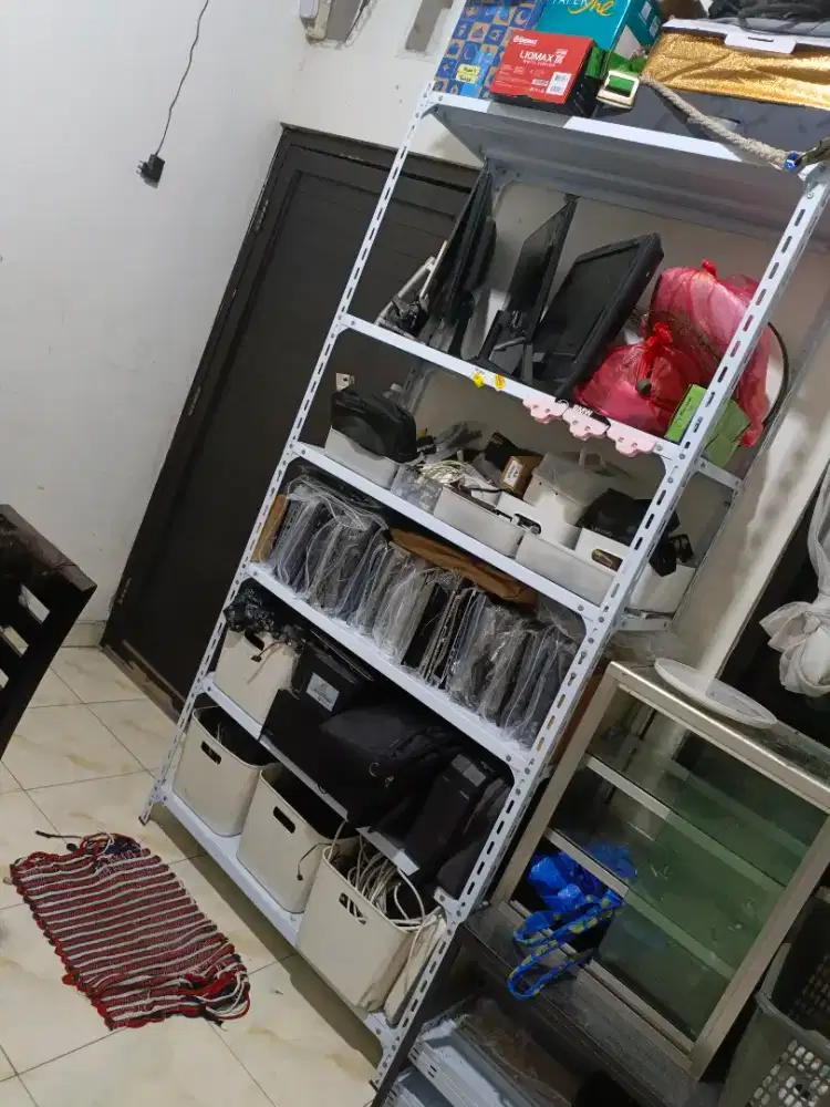 Rak Besi Rak Barang Rak Susun