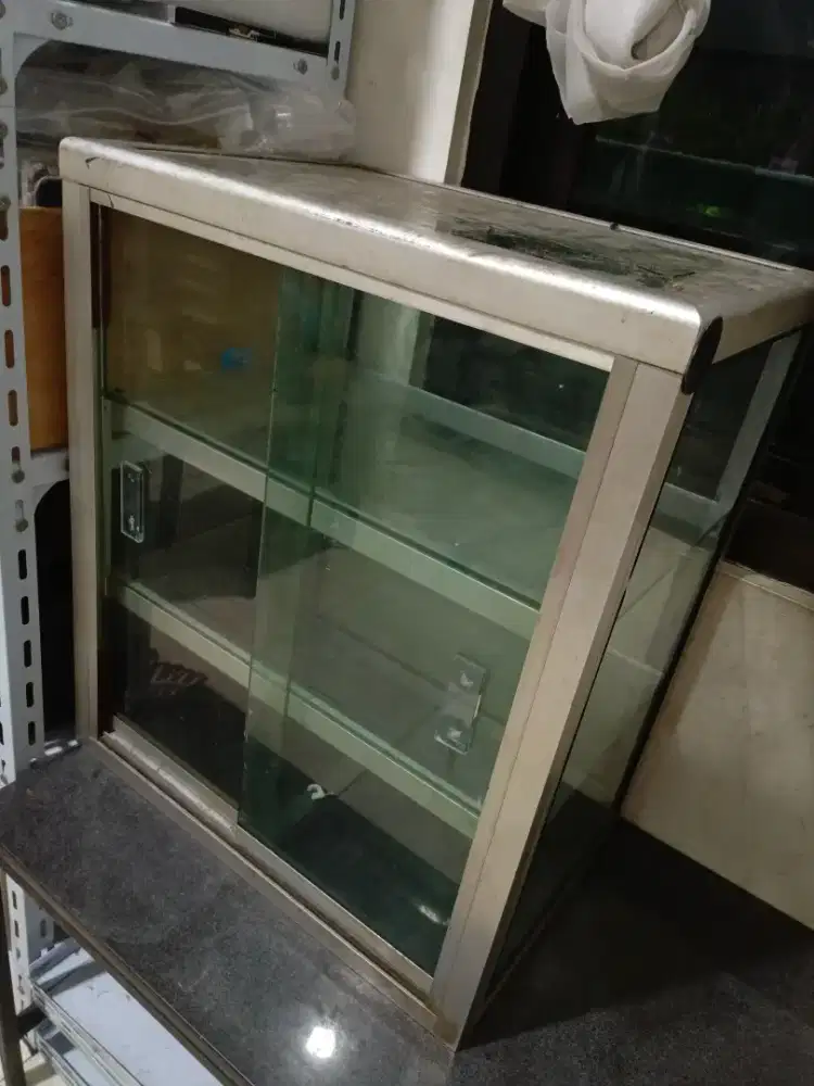 Etalase Display Etalase Dagang