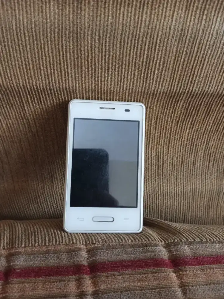 HP LG OPTIMUS L3 BATANGAN BEKAS