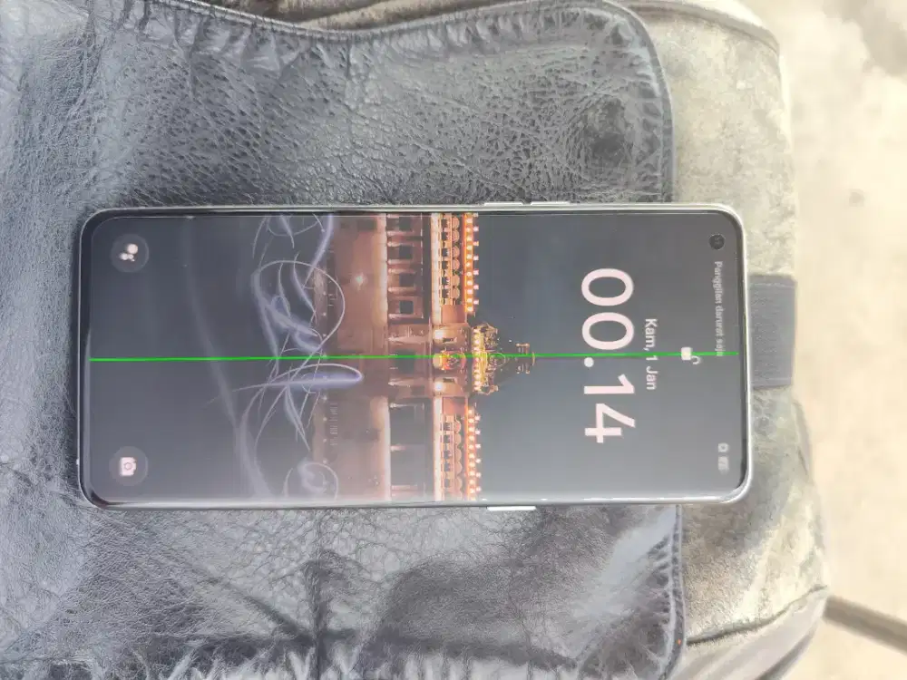 Saya mau jual HP oppo find x 5 pro 5g