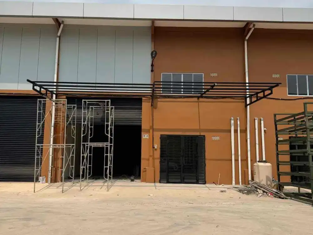 DISEWAKAN GUDANG GOLDEN PARK GOLDEN CITY SIAP PAKAI UNTUK USAHA