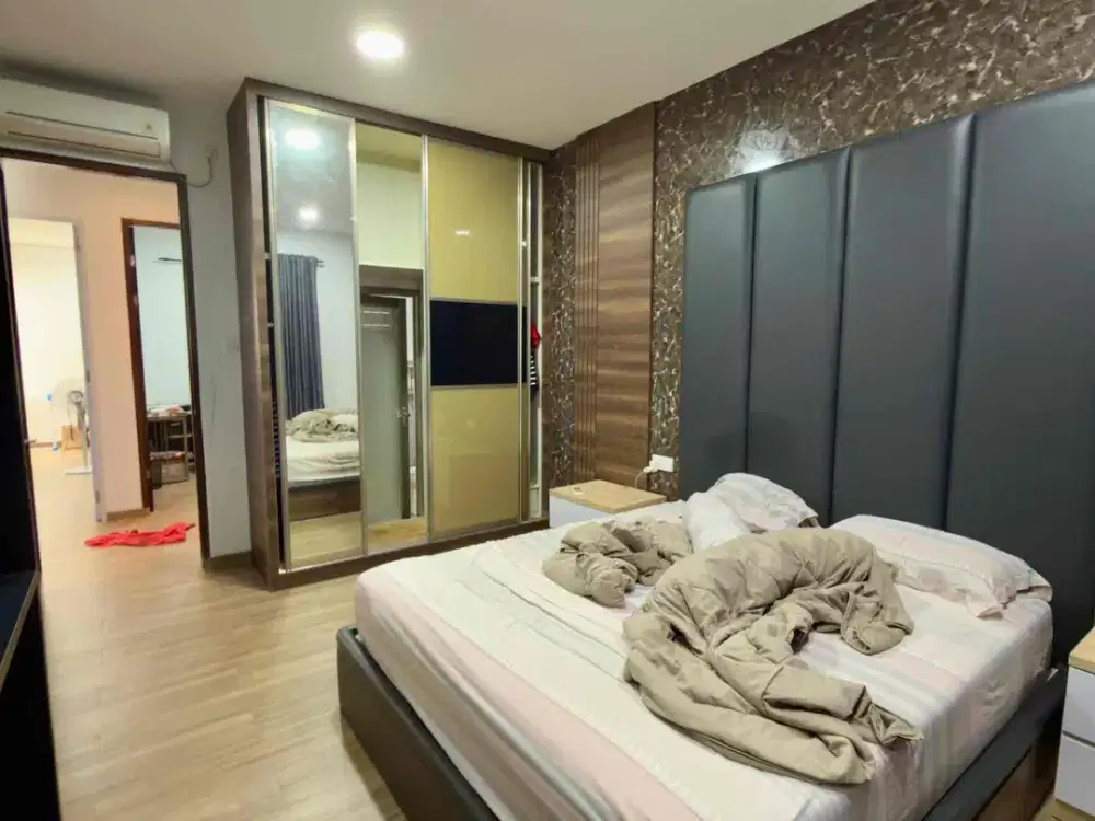 DIJUAL CEPAT RUMAH ROYAL GRANDE TAHAP 2 FULL FURNISH MEWAH