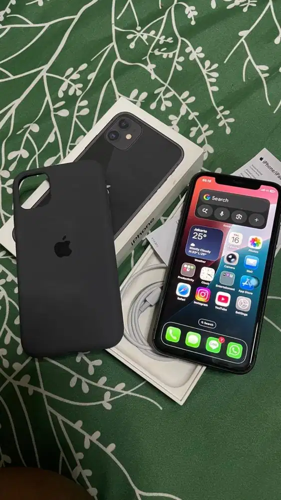 iPhone 11 64gb iBox